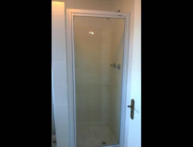 2 BEDROOM APARTMENT RENTED IN HUMEWOOD